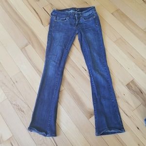 ONE DAY SALE!AE Skinny kick jeans